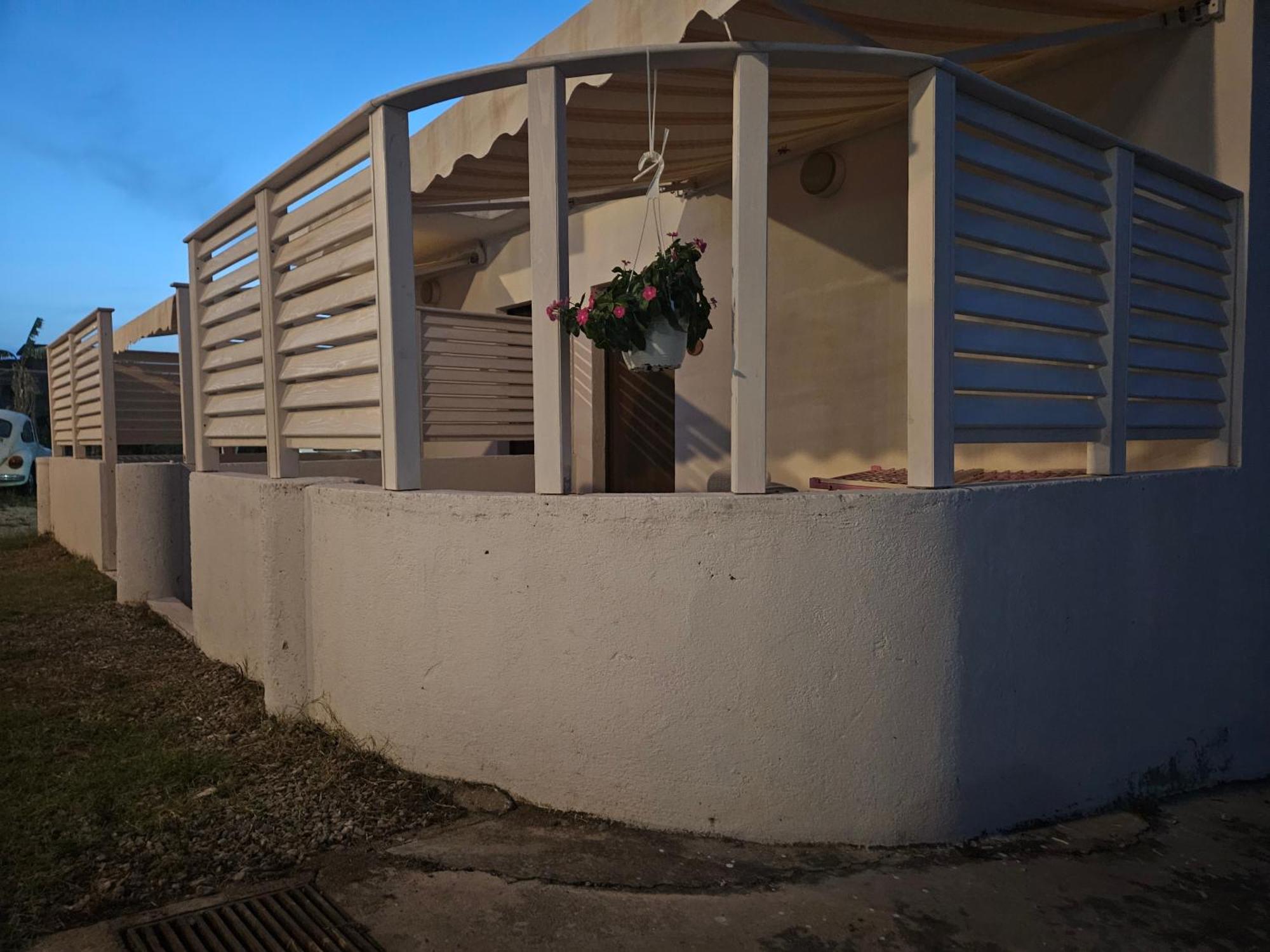 Graceland Rooms And Suites Capo Vaticano Esterno foto