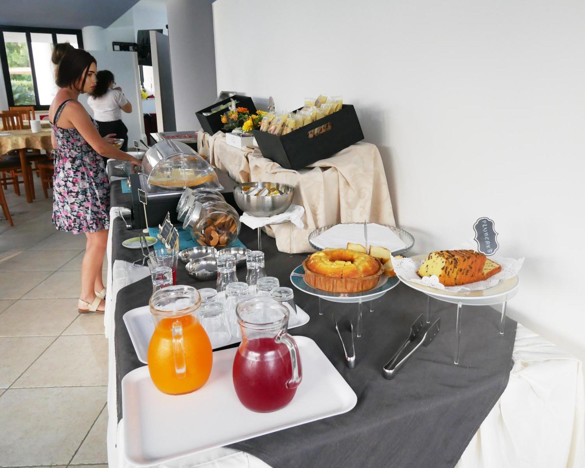 Graceland Rooms And Suites Capo Vaticano Esterno foto
